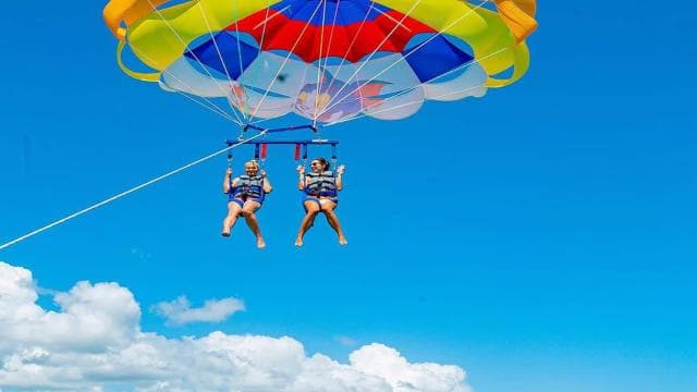 Punta Cana: Parasailing Adventure with Hotel Pickup