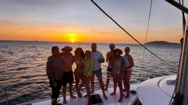 Tamarindo: Private Sailing Catamaran Tour and Snorkeling