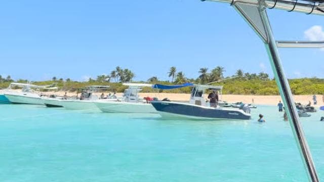 From San Juan: Transportation & Boat to Icaco, Drinks & Food