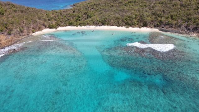 From Fajardo: Snorkeling and Beach Day in Culebra