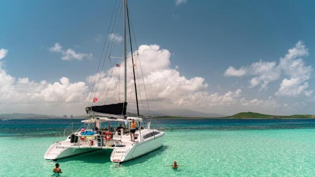From Fajardo: Icacos Island Full-Day Catamaran Trip