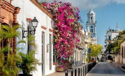 Punta Cana: Santo Domingo Full Day Trip With Tickets & Lunch