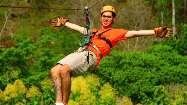 Carara Adventure Park: Zipline Adventure with Ocean Views