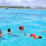 Punta Cana: Catamaran Tour with Open Bar and Reef Snorkeling