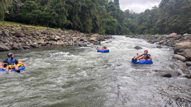 La Fortuna: Arenal River Tubing Adventure