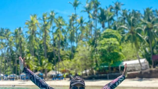 From Puntarenas: Isla Tortuga Speedboat Trip with Lunch