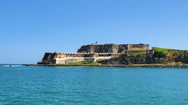 BEACH DAY EXPERIENCE | Private "Party Boat" San Juan Bay