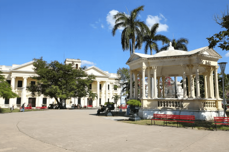 8 Days in Cuba