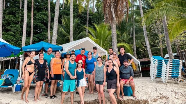 San José: Tortuga Island Tour with Snorkeling and Lunch