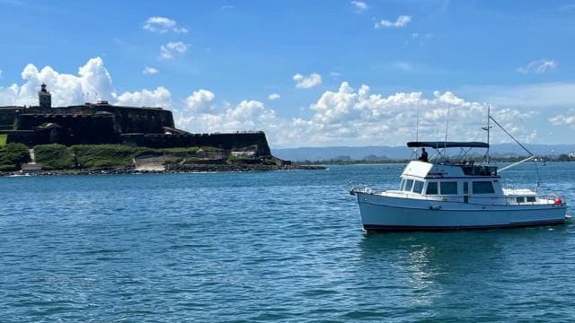 BEACH DAY EXPERIENCE | Private "Party Boat" San Juan Bay