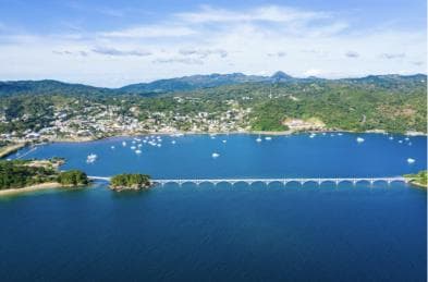 Samana: Guided Day Trip with Buffet Lunch and Whale Watching