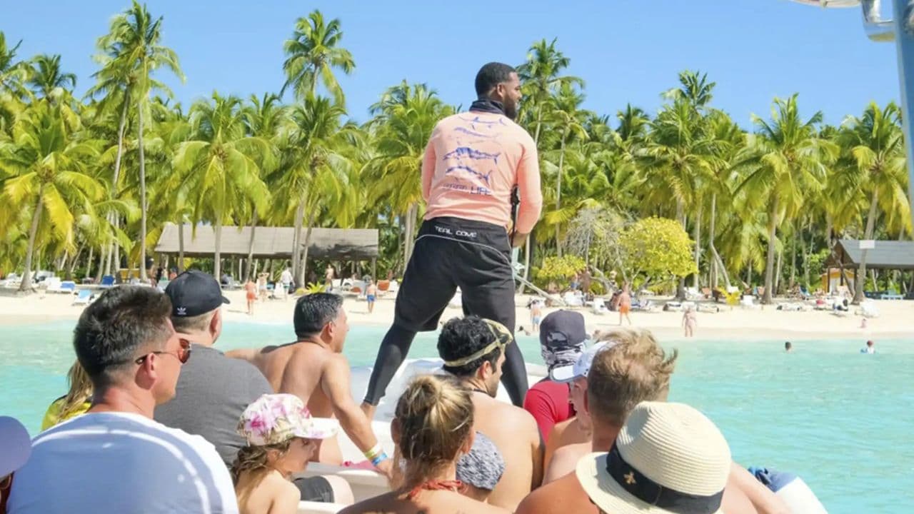 Punta Cana: Isla Saona Day Trip with Catamaran Party