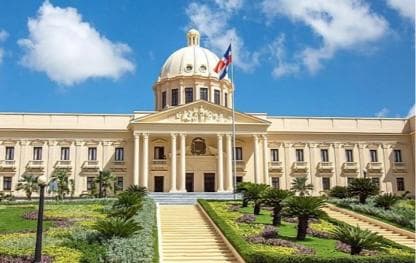 Santo Domingo: Colonial Zone Tour with Coffee & Chocolate