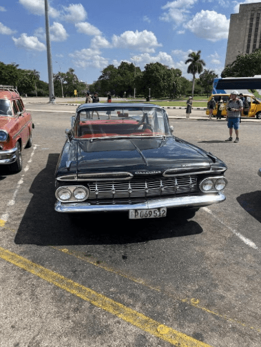 Havana Private Classic Car Tour