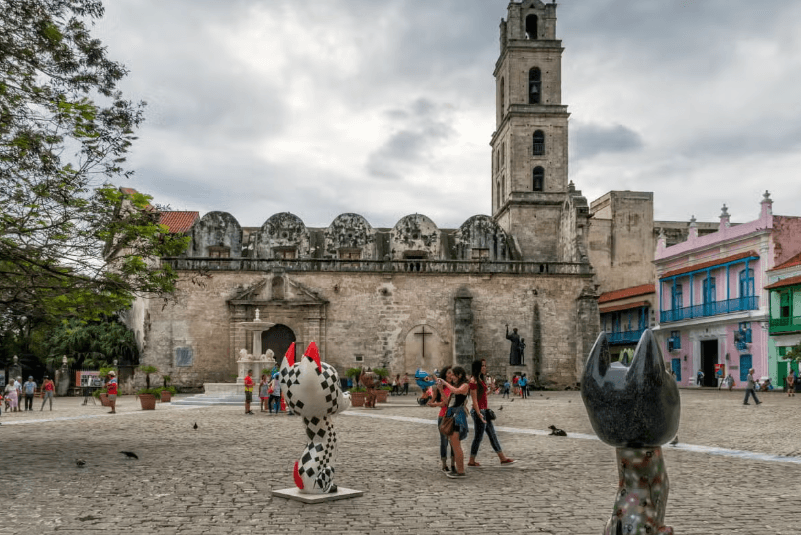 Free Tour of Colonial Havana