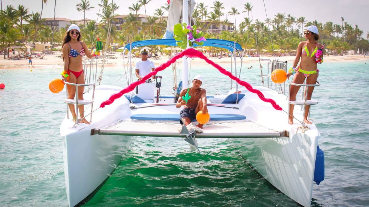 Punta Cana Private Catamaran (Medium Group)