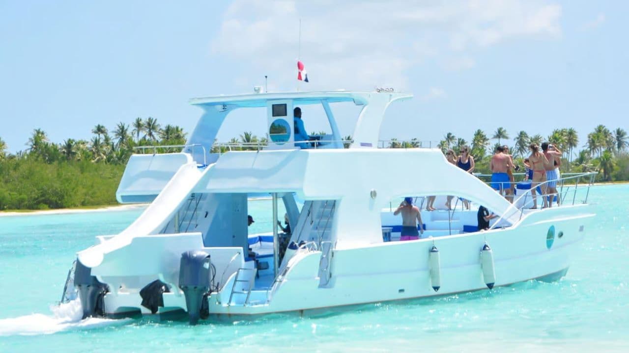 CaÃ±o Hondo : Los Haitises Sunrise or Sunset Private Kayak Excursion with Locals