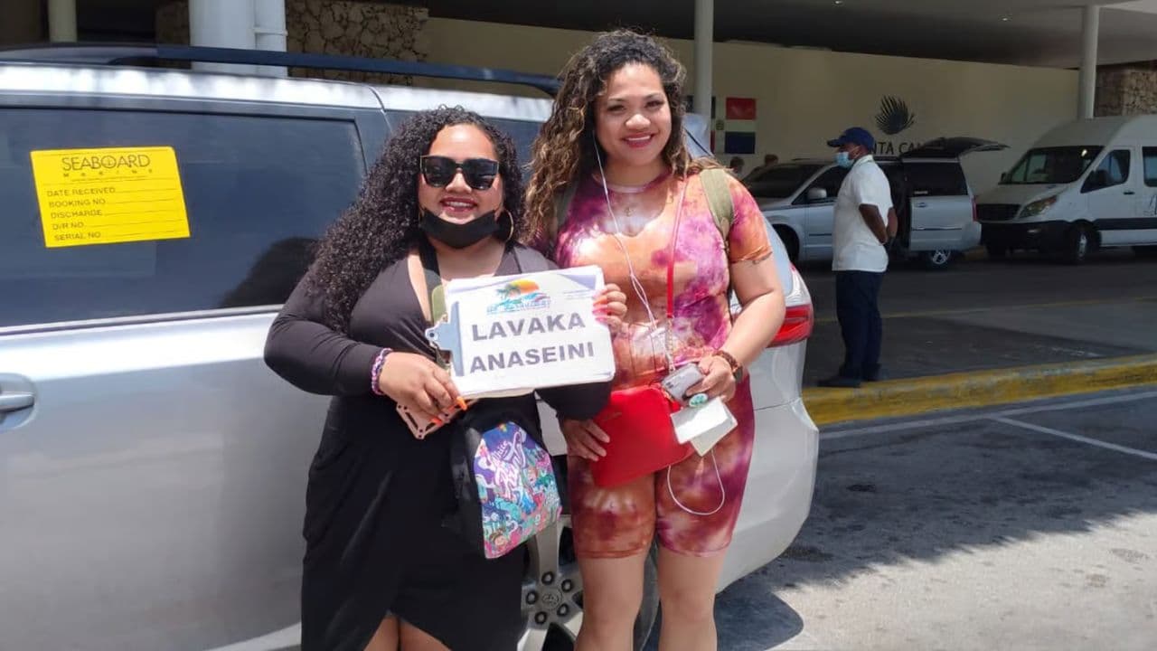 Santo Domingo VIP Luxury Airport Transfer To Santo Domingo