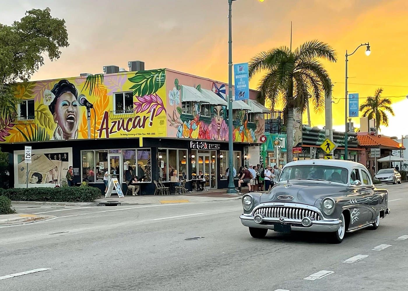 Little Havana Walking Tour – Food Tastings, Traditions & Music