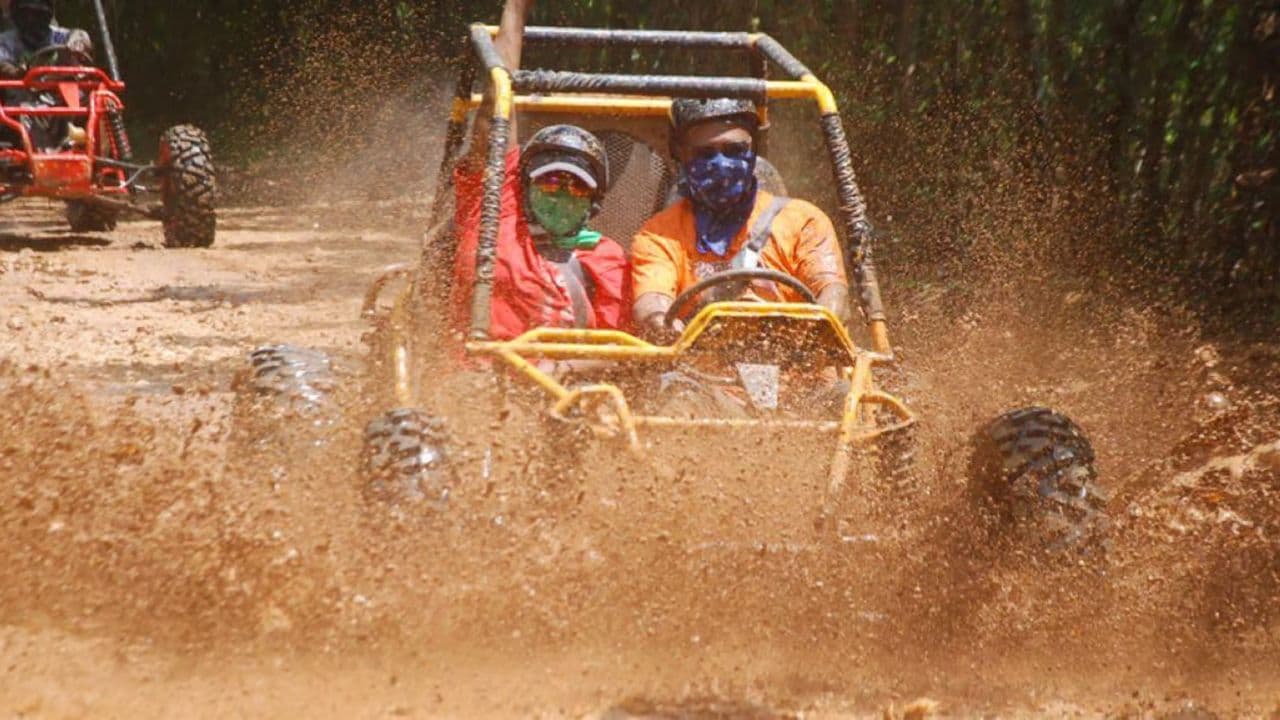 Buggys Playa Macao