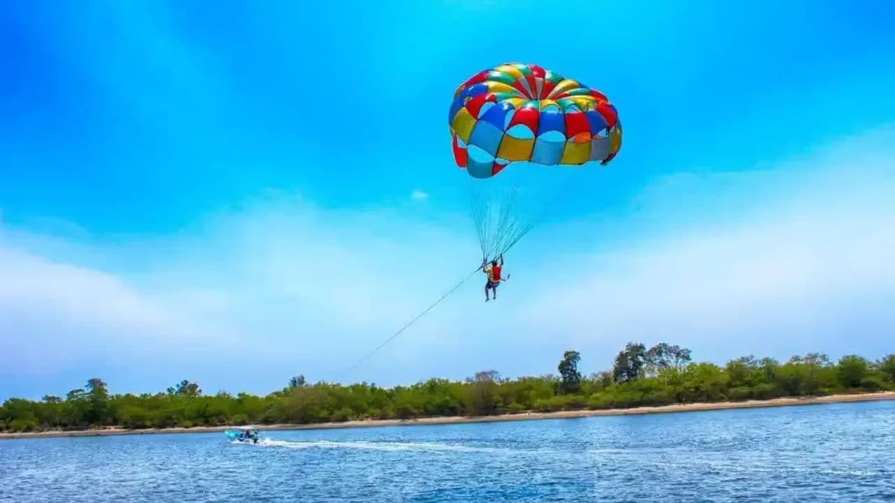Punta Cana: Parasaling Adventure with Pick Up Hotel