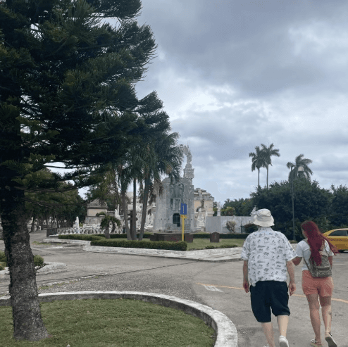 Havana Colón Cemetery Free Tour