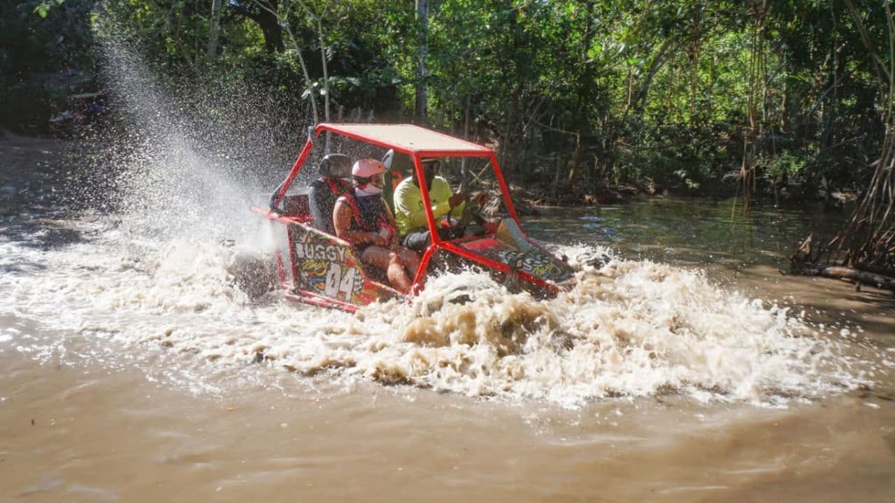 Amber Cove - Taino Bay 4 Seaters Super Buggy Tour