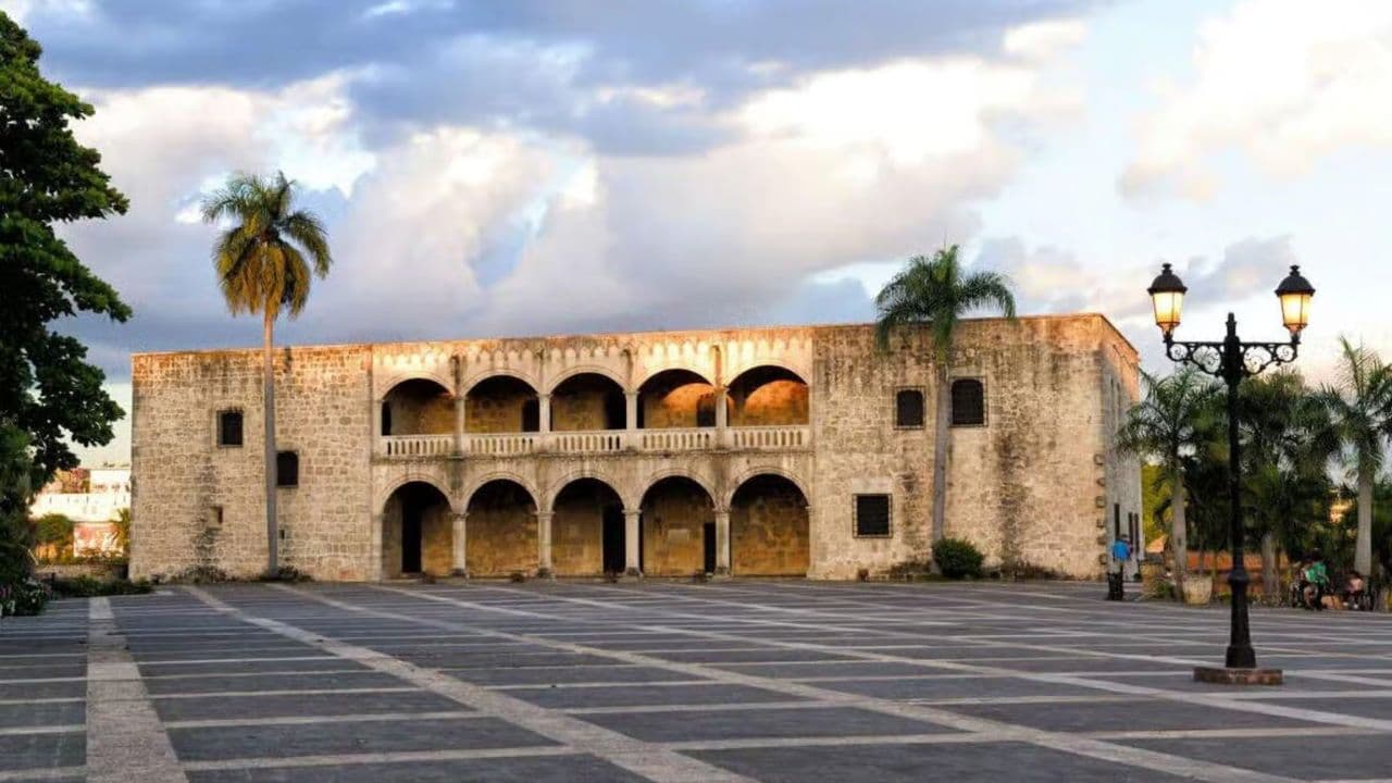 Historical Walk, Discover the Colonial Zone