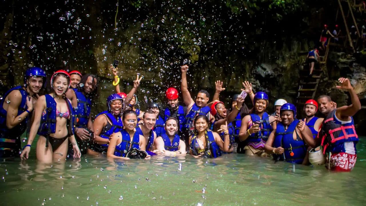 Puerto Plata: Buggy, Zip Line, Waterfalls, and Lunch Combo