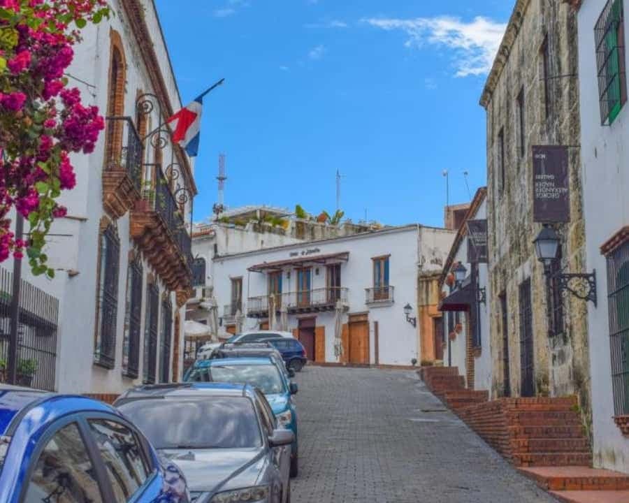 Santo Domingo: Historical Tour from Punta Cana