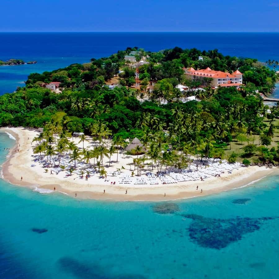 Punta Cana: Samaná, Cayo Levantado (Bacardi) & Limon Falls