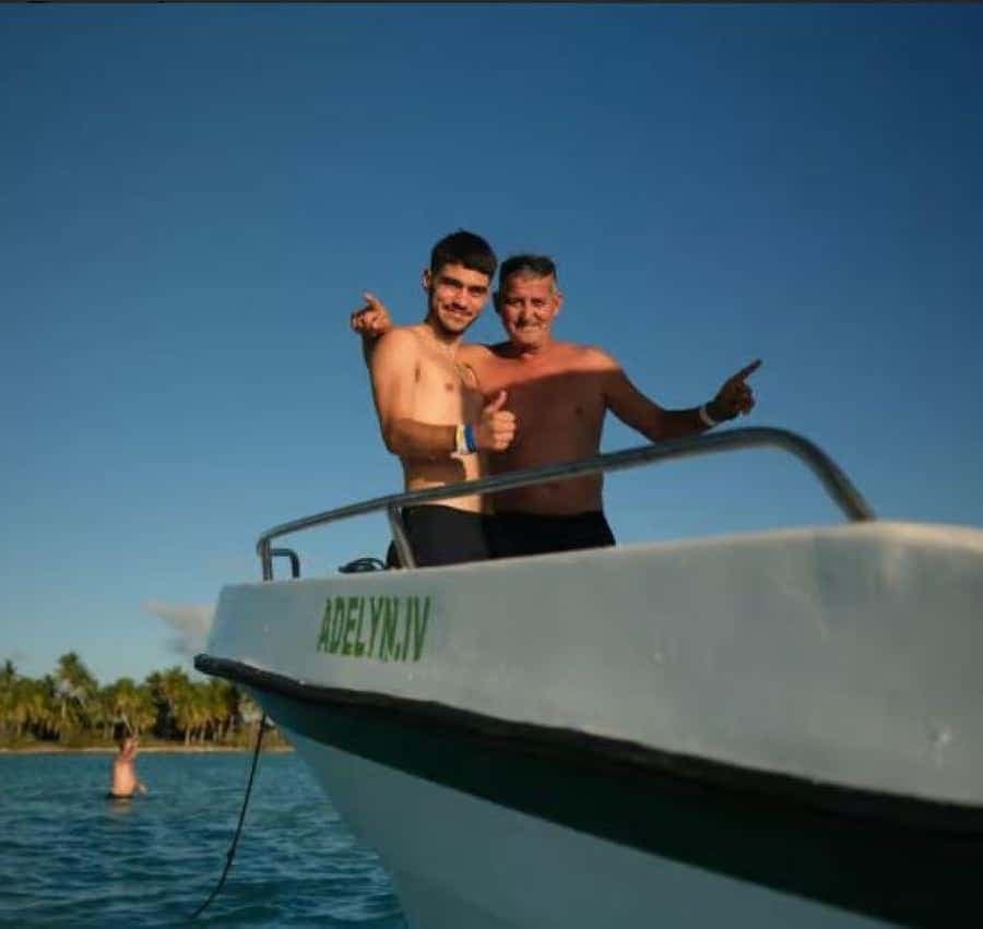 Punta Cana: Saona Island VIP Catamaran, Beach & Sunset Tour