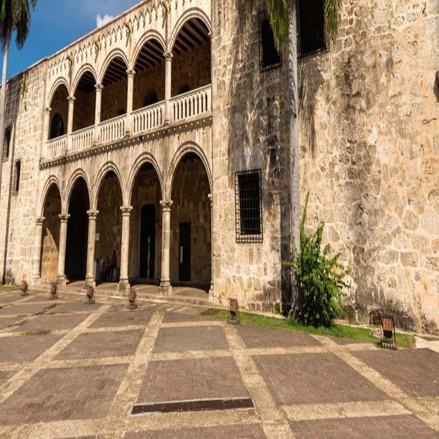 Punta Cana: Santo Domingo Day Trip with Columbus Lighthouse