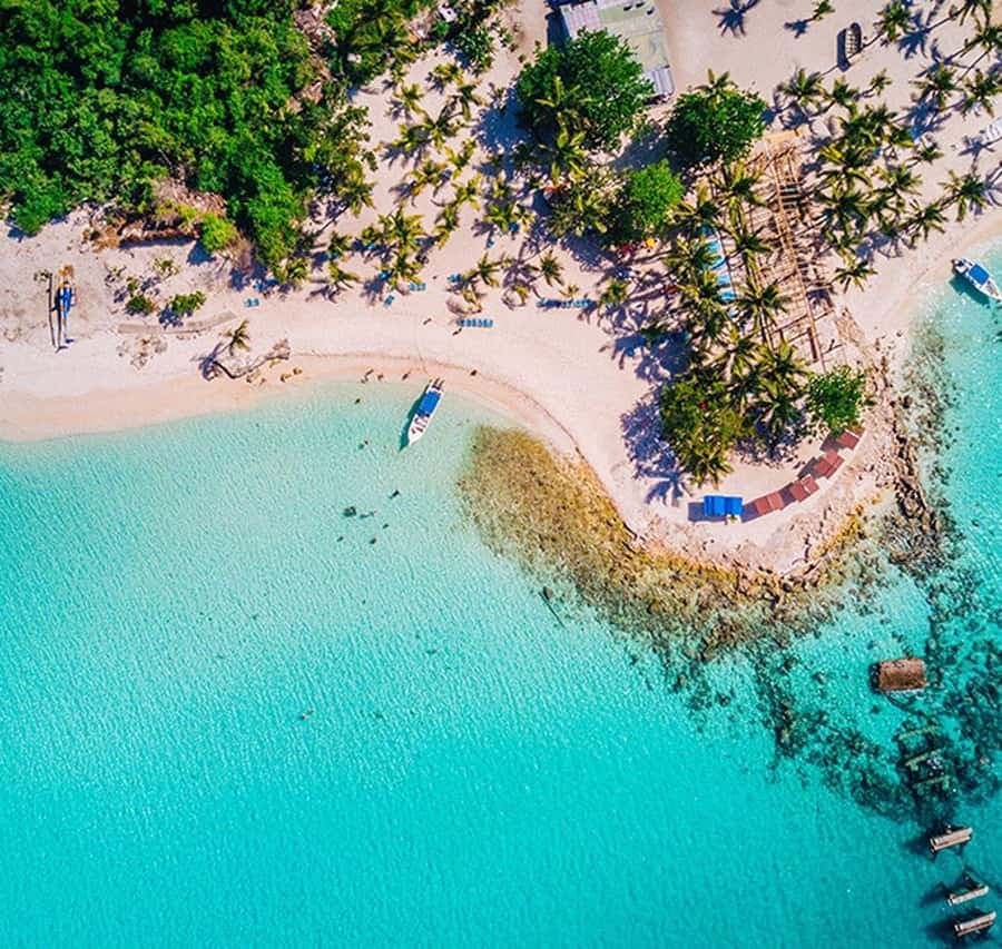 Saona Island Tour with Lunch and Open Bar