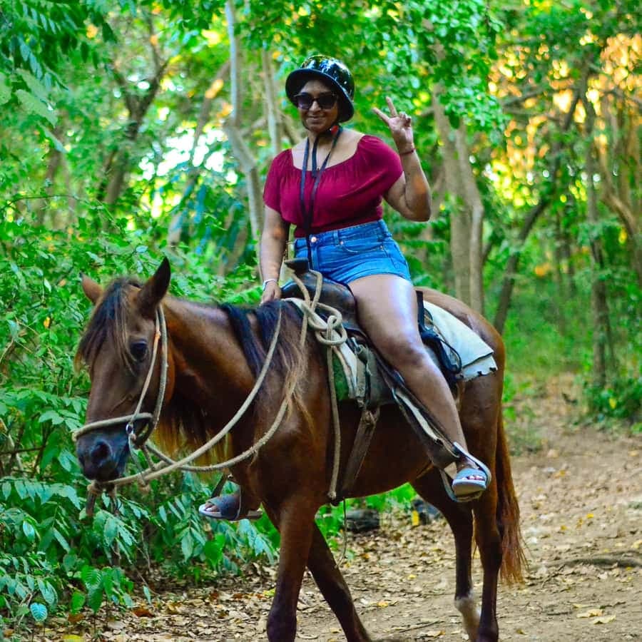 Punta Cana: Horseback Riding Tour with Sunset at Macao Beach