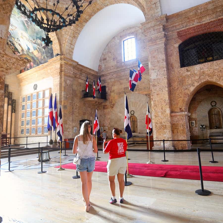 Punta Cana: All-Inclusive Day Trip to Santo Domingo