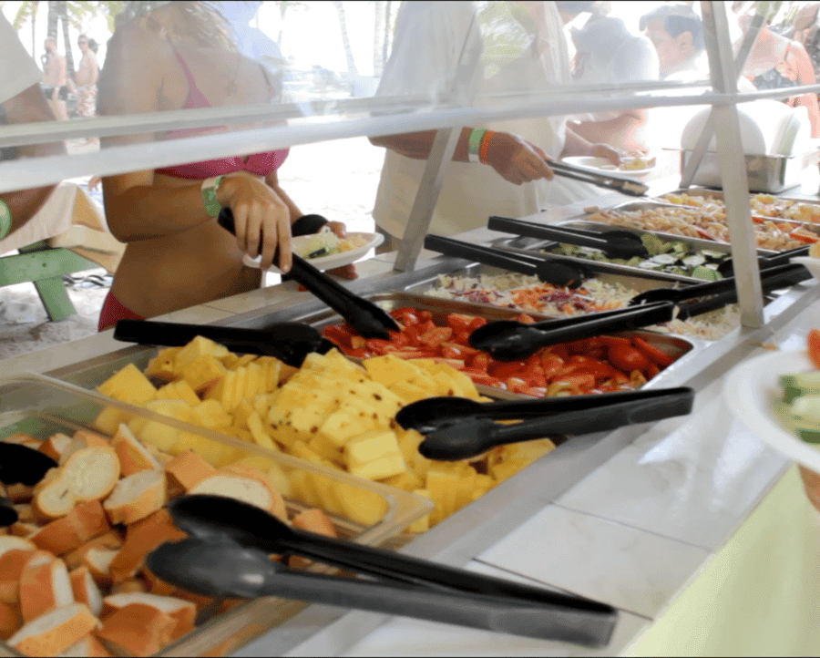 Punta Cana: Saona Island Boat Trip with Lunch