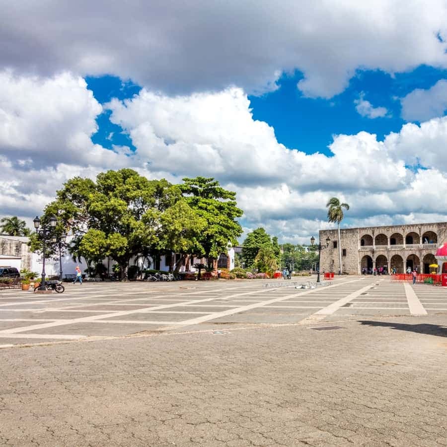 From Bávaro or Punta Cana: Santo Domingo Highlights Tour