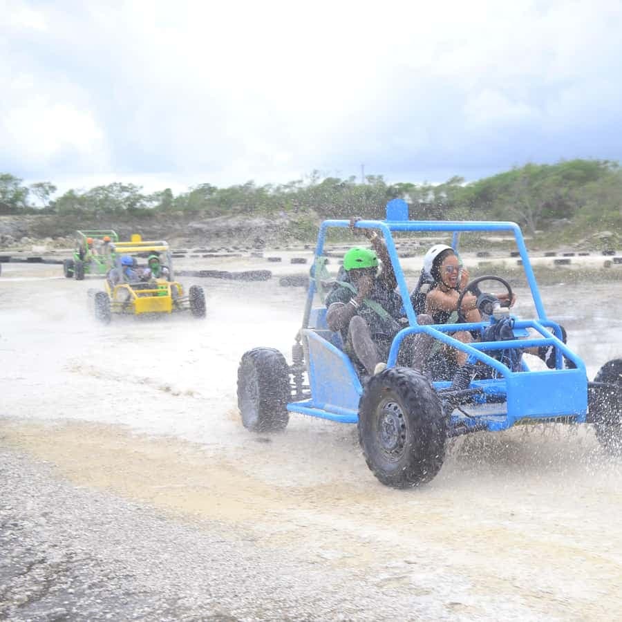 Punta Cana: Bavaro Adventure Park Full-Access Ticket & Lunch