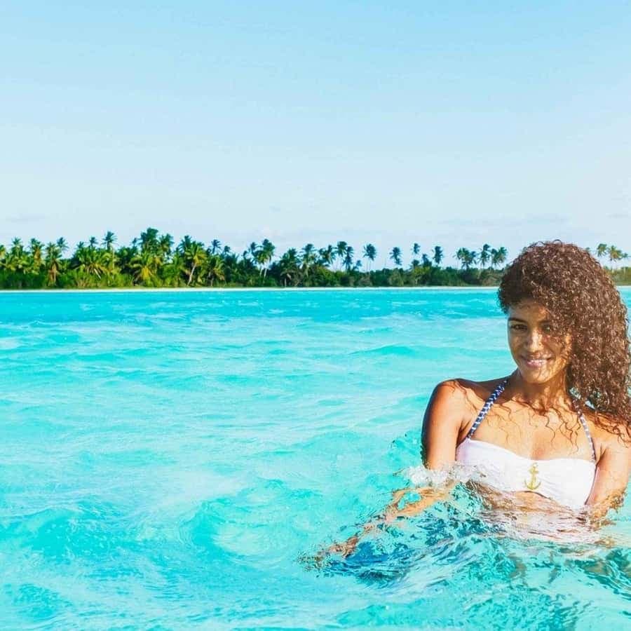 Saona Island Speedboat and Catamaran Cruise and Buffet Lunch