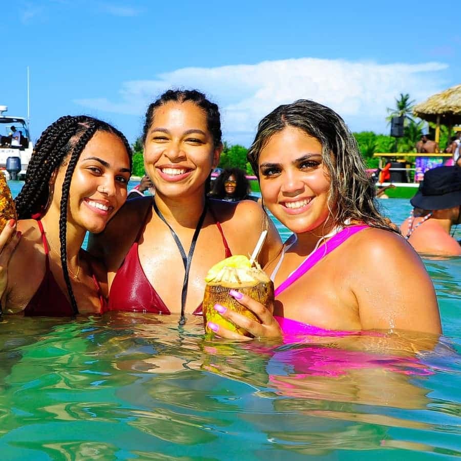 Punta Cana: Party Boat with Snorkeling, Booze And Hip Hop