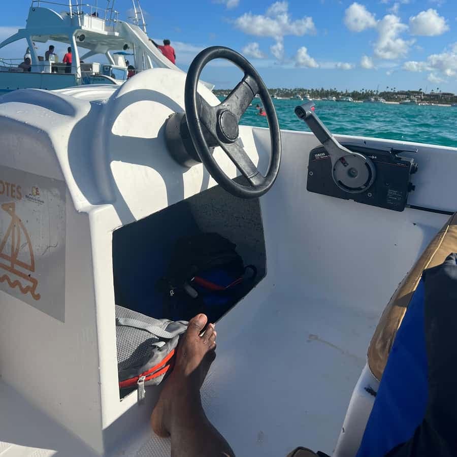 Speedboat Adventure: Exhilarating Experience in Punta Cana