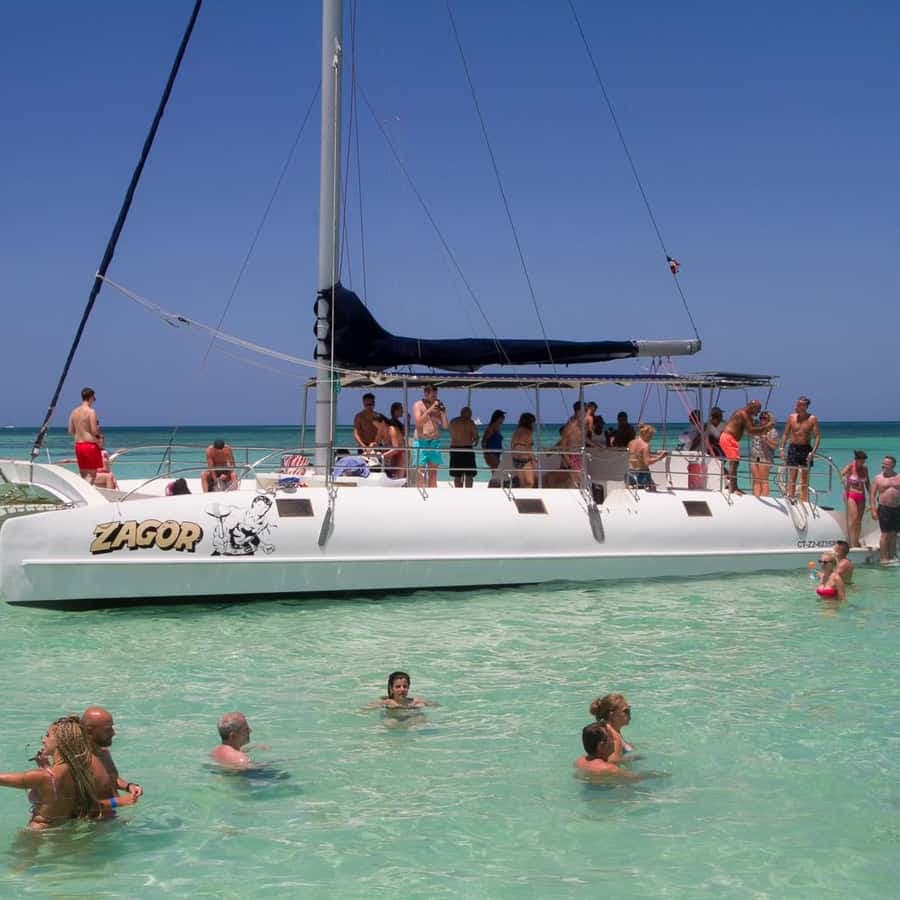 Saona Island Comfort: Cruise by Catamaran All inclusive