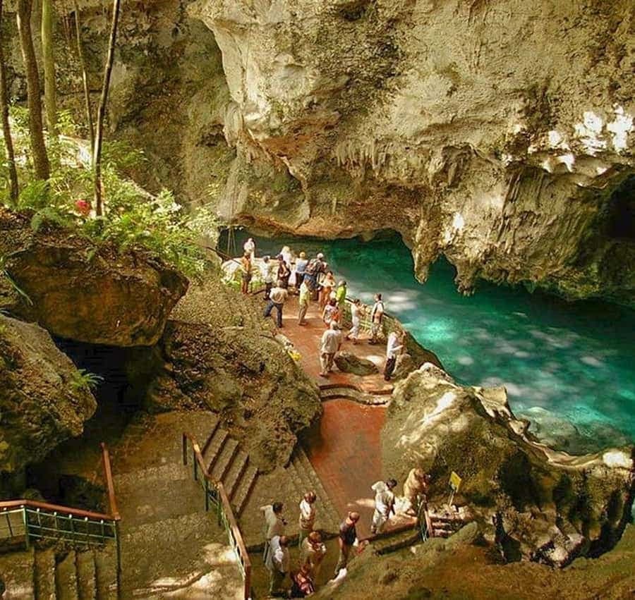 Punta Cana: Santo Domingo Colonial City Tour with Lunch