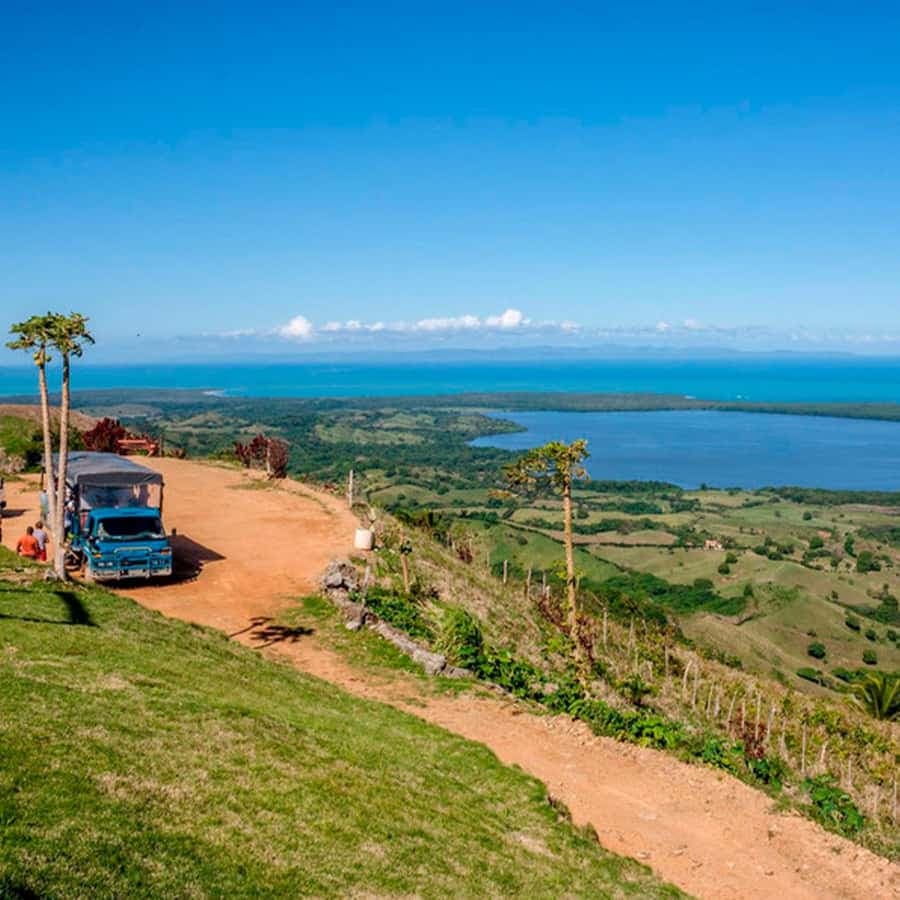 Punta Cana Montaña Redonda:Emerald Beach, Lunch, Small Group Private