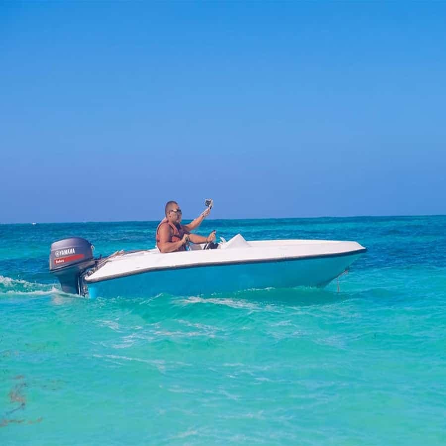 Guided Speedboat Experience on the Coast: Punta Cana