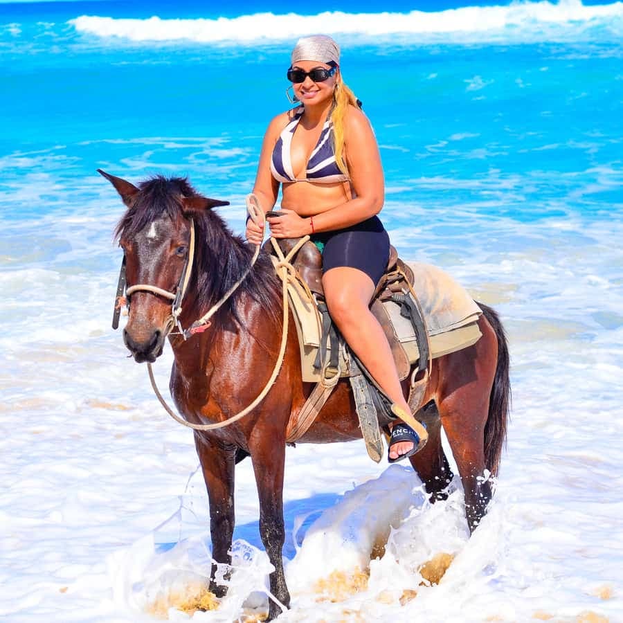 Punta Cana: Macao Beach & Forest Horseback Riding Tour