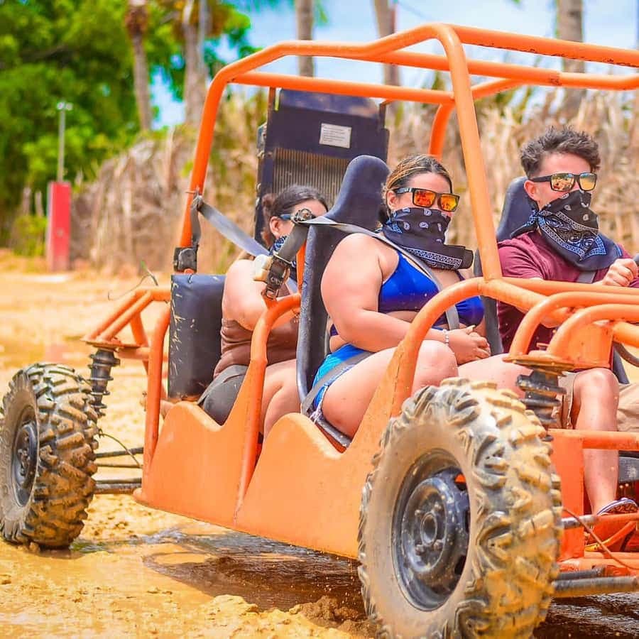 Punta Cana: Countryside and Macao Beach Half-Day Buggy Tour