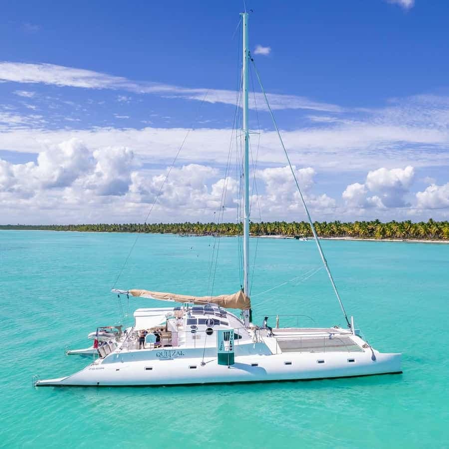 Saona island - Small group tour - Luxury catamaran