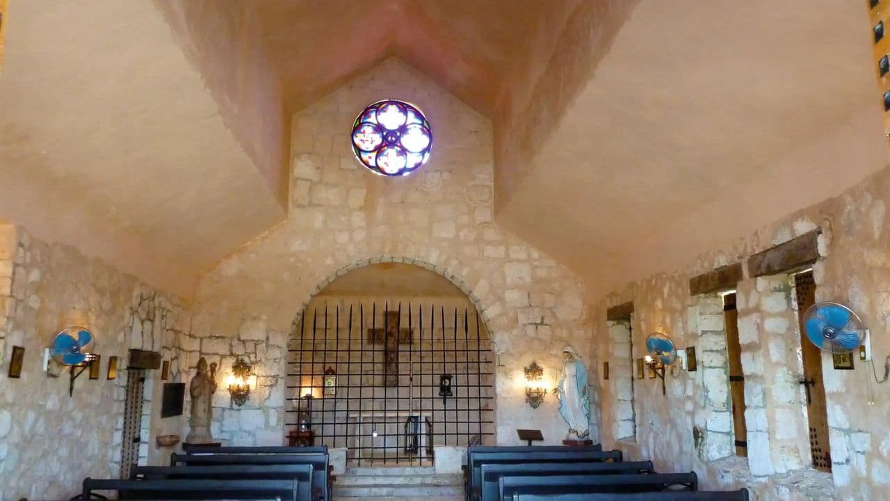 Punta Cana: Cuevas de las Maravillas and Altos de Chavón